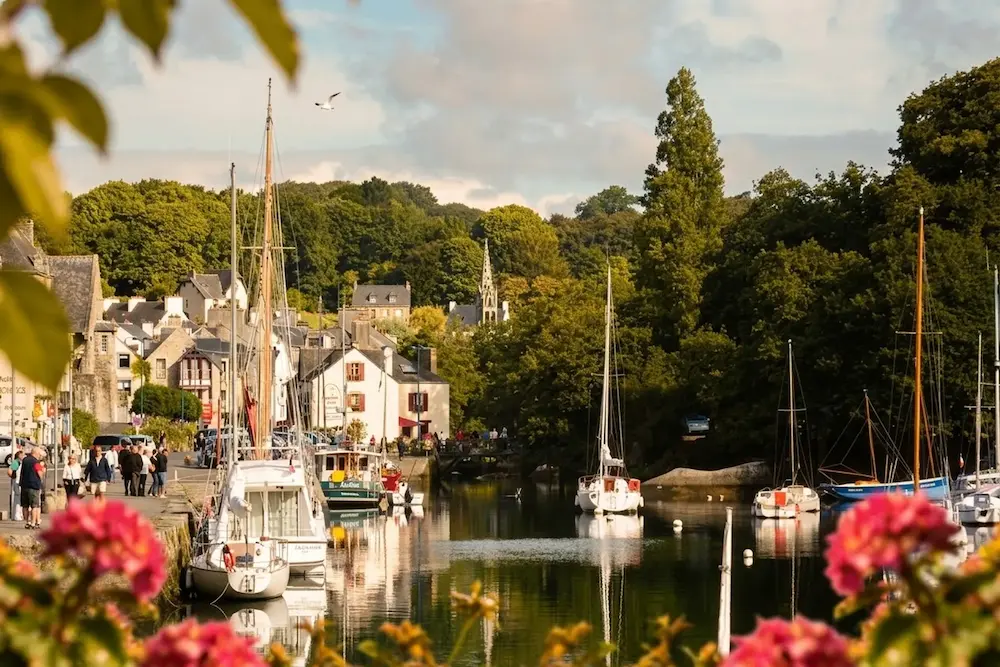 Le port de Pont-Aven à la lumière du soir